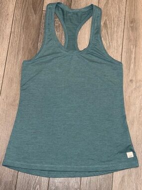 Vuori, Women’s Racerback Tank Top - Teal
